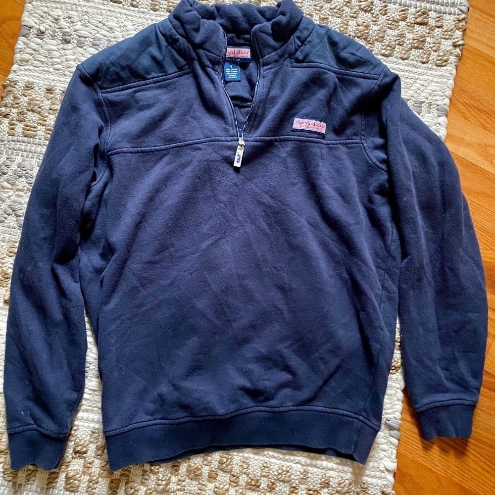 Vineyard Vines navy pullover size Small